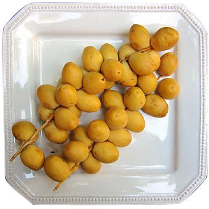 Natural Fresh Dates, For Human Consumption, Specialities : Hygienically Packed