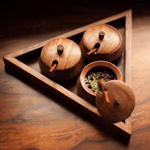 3 Container Triangle Shaped Spice Box, Color : Brown