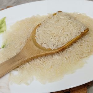 Hard Common White Rice, For Cooking, Food, Human Consumption, Certification : FSSAI Certified