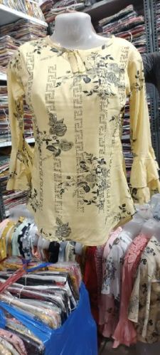 Cotton Plain Ladies Tops,ladies Tops, Technics : Attractive Pattern
