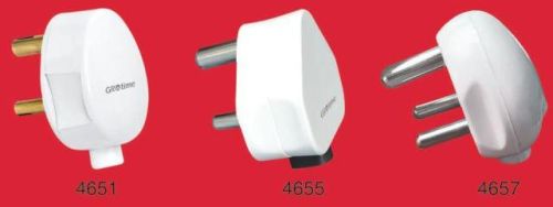 Polycarbonate Three Pin Plug Top, For Electricity Use., Feature : Better Performance