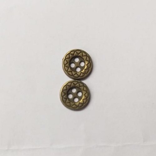 Round Zinc Carved Buttons, For Garments, Size : 18 Line