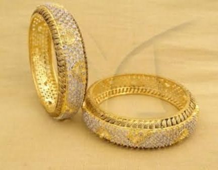 Polished American Diamond Bangles, Packaging Type : Wooden Box, Velvet Box, Plastic Box