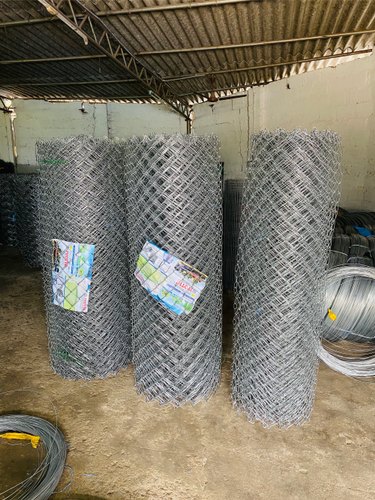 Iron Chain Link Fencing, Wire Diameter : 10-18 Gauge