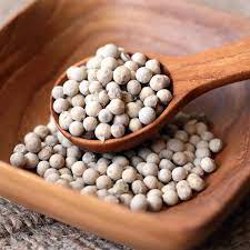 White Pepper Seeds, Feature : Hygienically Packed, Improves Digestion, Spicy