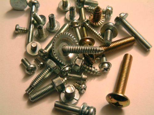 Sheet Metal Screws, For Industrial Automotive Etc., Length : 10-20cm