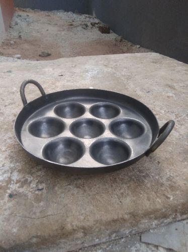 Non Polished Plain Iron Kuli Chatti, Feature : Attractive Designs