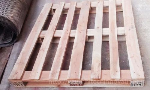 Polished Two Way Wooden Pallets, For Industrial Use