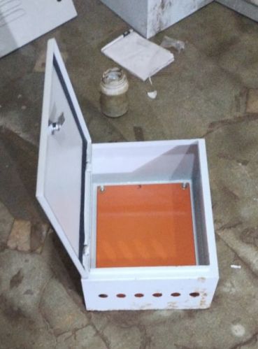 Metal Electrical Panel Box, For Factories, Home, Industries, Mills, Power House, Feature : Fire Resistant