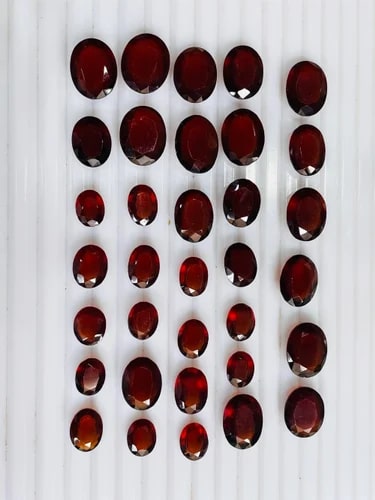 Oval Polished Hessonite Gemstones, For Jewelry Making, Style : Fashionable