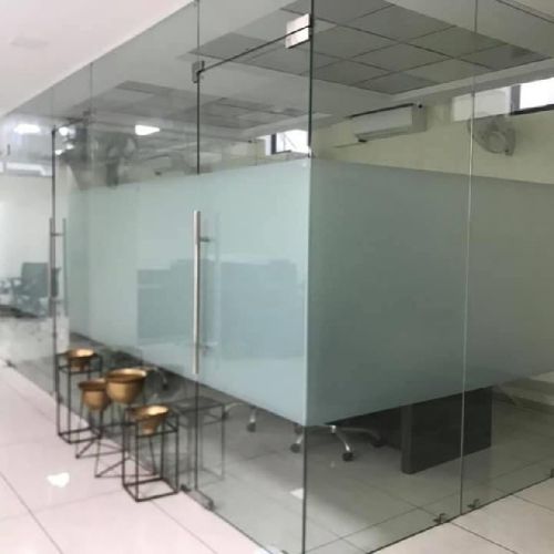 Polished Glass Partitions, For Hotel, Mall, Office, Feature : Excellent Strength, Fine Finishing