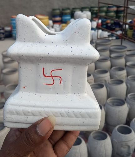 Polished Ceramic Tulsi Pot, For Home Decor, Feature : Anitque