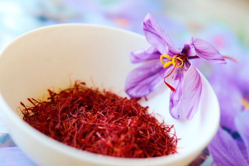 Organic Saffron, Style : Fresh