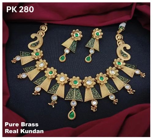 Polished PK280 Kundan Necklace Set, Packaging Type : Box