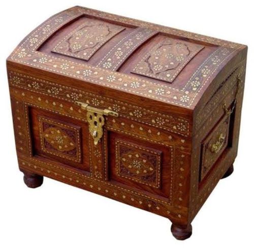 Engraved Wooden Trunk, Size : Multisize