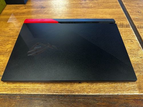 Asus Rog Strix 300hz Display Rtx 3070 Gaming Laptop