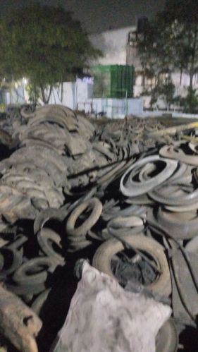 Rubber Radial Tyre Scrap, Color : Black for Recycle