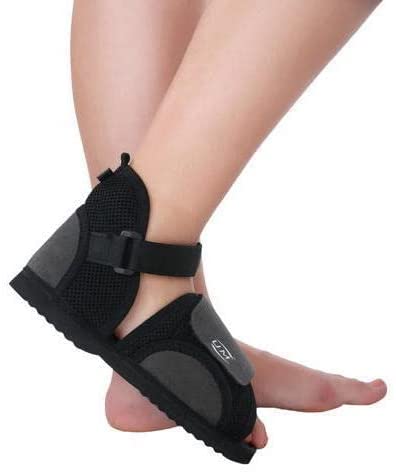 Cast Shoes, Packaging Type : Black, Gender : Female, Kids, Male