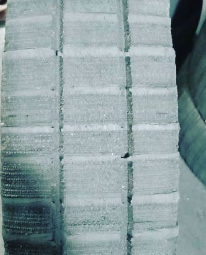 LAMINATED TIRE FLAT FREE