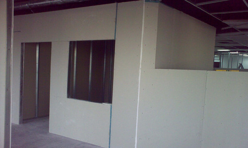 Plain Polished Gypsum Office Partition, Shape : Rectangular, Square