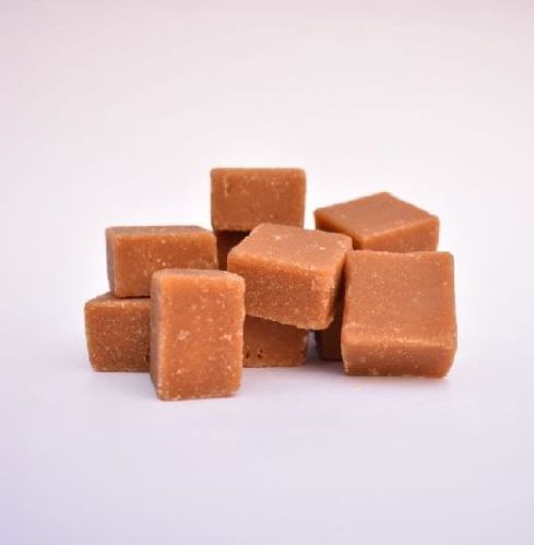 Sugarcane Jaggery Cubes, For Tea, Sweets, Medicines, Beauty Products, Packaging Type : Plastic Packet