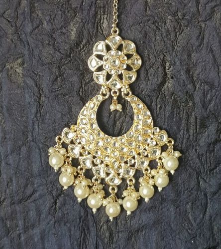 Kundan Maang Tikka, Packaging Type : Plastic Box