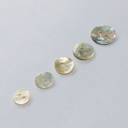 Round Mop Shell Button, For Garments, Style : Fashion