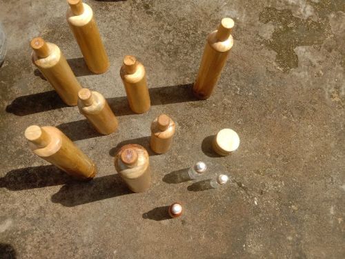 Bamboo bottle, Packaging Type : Natural wood olour for Water storage