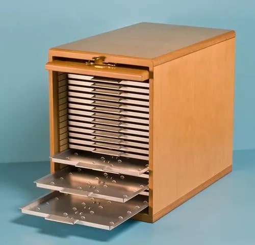 Polished Stainless Steel Slide Storage Cabinet, Feature : Accurate Dimension, High Strength