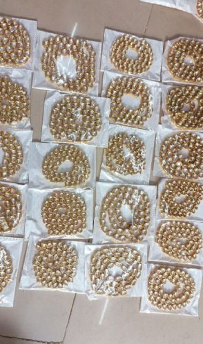 Polished Kundan Beads Lines, Packaging Type : Wooden Box