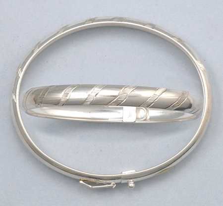 925 Sterling Silver Flexible Bangles, Packaging Type : Velvet Box