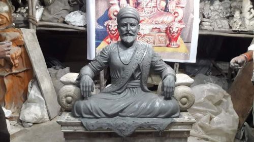 Polished Marble Chhatrapati Shivaji Maharaj Statue, For Home Decoration, Temple, Worship, Style : Antique