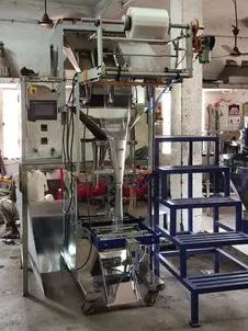 Mild Steel Electric Granule Filling Machine