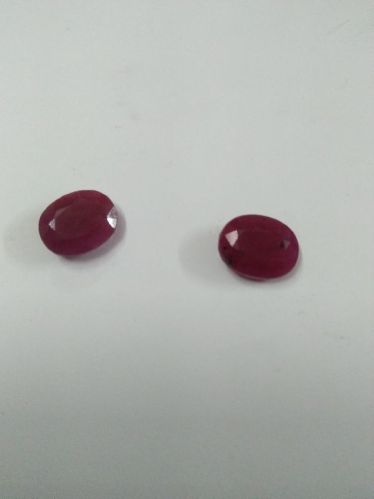 Gemstones, Color : Red