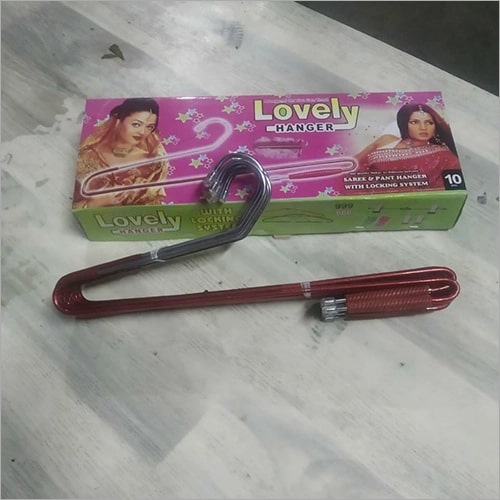 Polished Plastic Lovely Cloth Hanger, For Durable, Fine Finishing, Flexible, Pattern : Plain