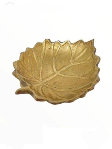 Polished Brass Leaf Ashtray, Style : Antique