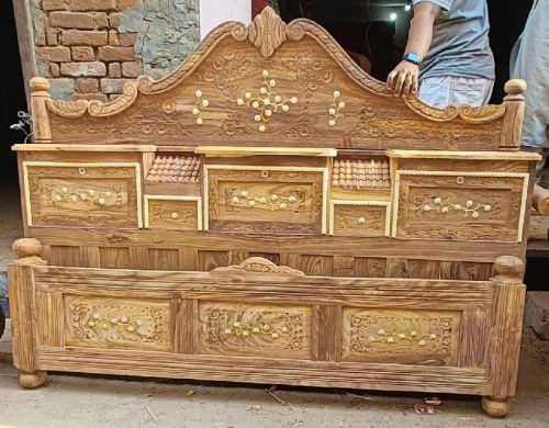 Wooden Bed Frame, Feature : Fine Finishing, High Quality