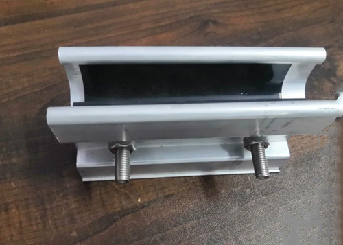 Galvanized Stainless Steel Klip Lok Clamp, For Easy To Fit, Compact Size, Packaging Type : Carton Box