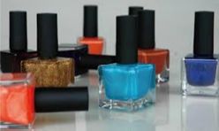 Nail Polish Glass Bottles, Packaging Size : 3ml To 18ml