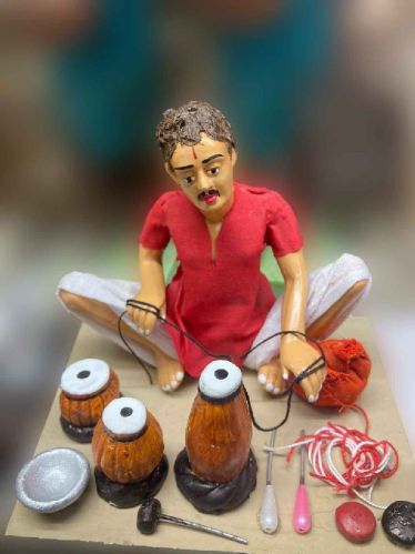 Clay Sculpture, For Interior Decor, Office, Home, Gifting, Garden