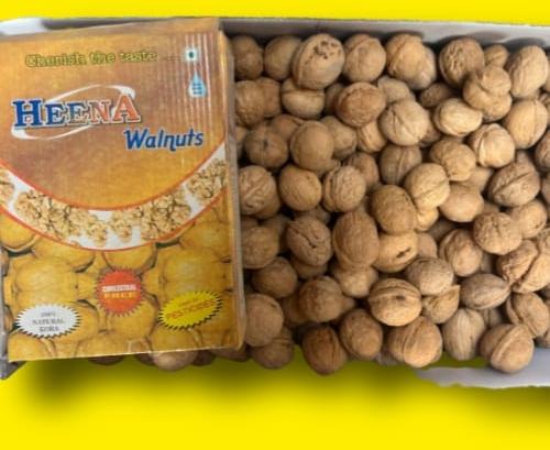 500 G Walnut Inshell (Heena), Packaging Type : Vacuum Bag