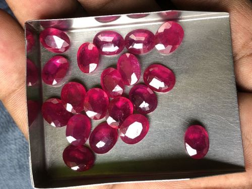 Oval Polished Ruby Gemstone, For Jewellery, Feature : Shiny Looks