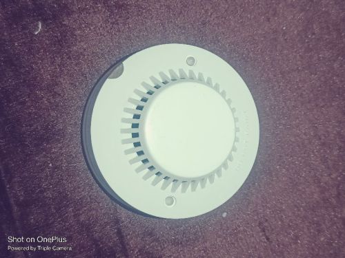 ABS Plastic STENDALONE SMOKE DETECTOR, For Industrial Use, Feature : Alarm System