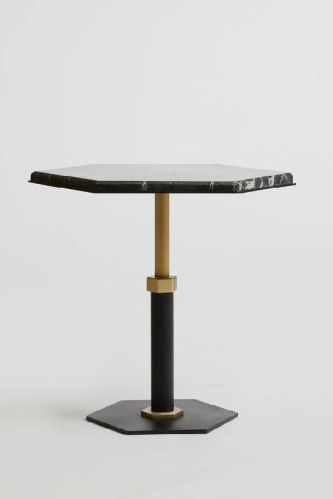 Restaurant Table, Fabric Material : Rexine, Leather