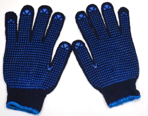 Dotted Gloves