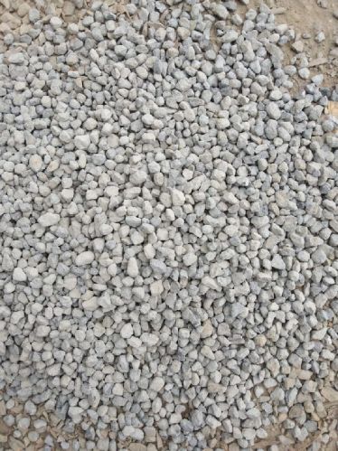 Non Polished Dotted Crushed Stone Aggregate Basalt, Feature : Fine Finished, Optimum Strength, Washable
