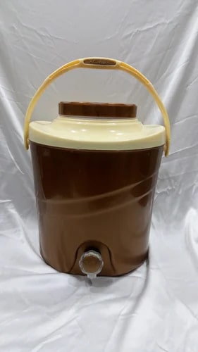 Brown & Cream Insulated Water Jug, Capacity : 5 Ltr.