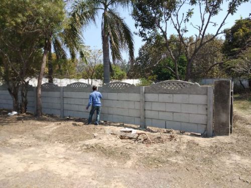 Non Polished Cement Readymade Walls, For Boundaries, Construction, Size : 1*6 Feet