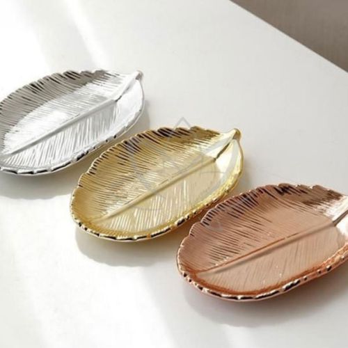 Oval Polished Aluminum Platter, Feature : Anti-corrosive, Unique Designs