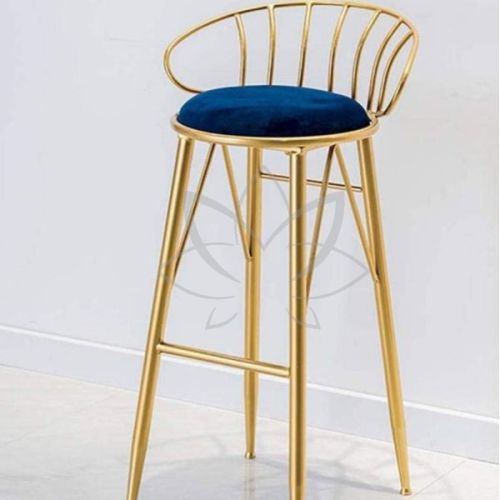 Metal Polished Golden Crown Chair, For Hotel, Home, Banquet, Feature : Perfect Shape, Good Quality